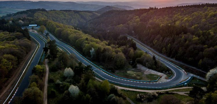 falken 24 horas nurburgring circuito