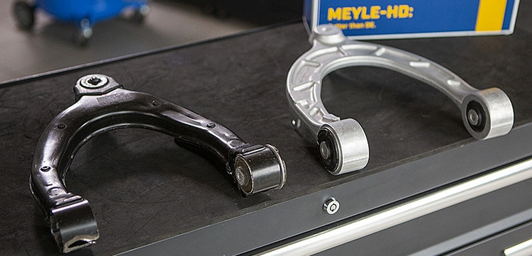 MEYLE HD control arm right digital