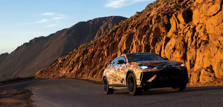 Lamborghini Urus Performante Pirelli Zero Trofeo R Pikes Peak