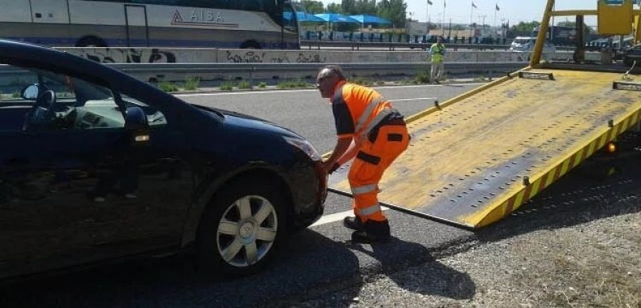 Auxilio carretera grua