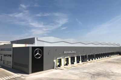 Mercedes benz centro logistico recambios azuqueca de henares 2