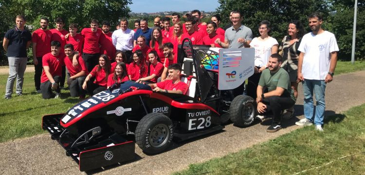 Axalta Refinish y Uniovi eTech Racing FormulaStudent 2024