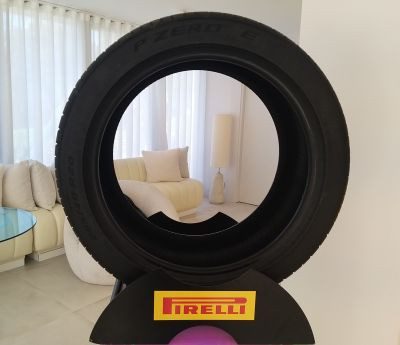 Pirelli p zero e 6