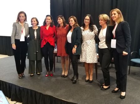 mesa mujeres CIRA